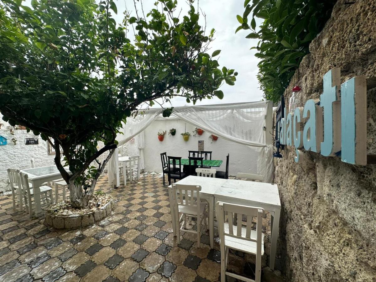 Monat Otel Hacimemis Alaçatı Luaran gambar